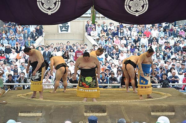 靖国神社 奉納大相撲 相撲甚句