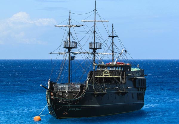 海賊船と海
