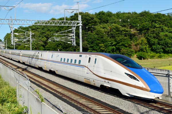 北陸新幹線 E7系