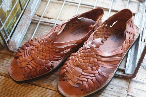 ワラチ・サンダル Huarachi sandals