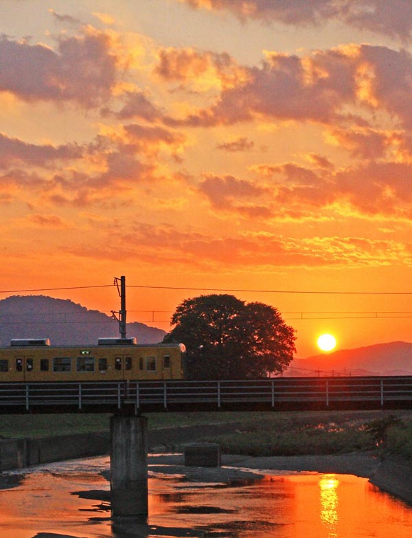 広島県福山市神辺町の夕日