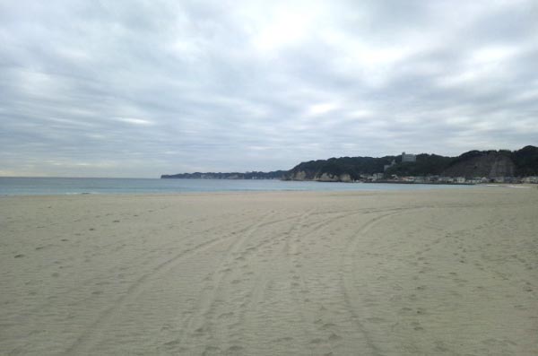 月の沙漠 モデル 千葉県 御宿海岸