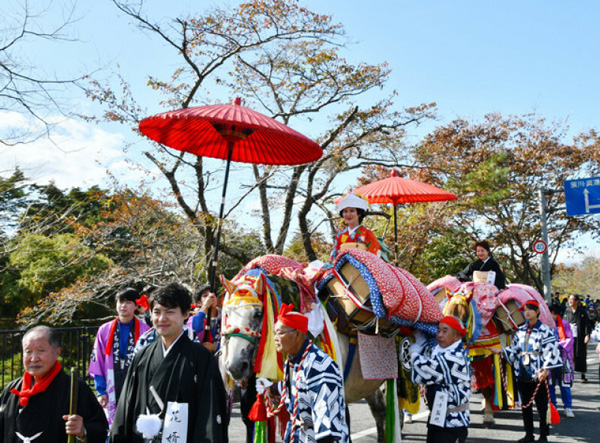 花嫁道中・嫁入り道中