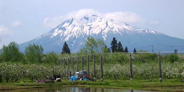 岩木山 青森県弘前市