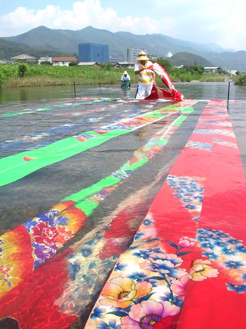 桐生の友禅流し